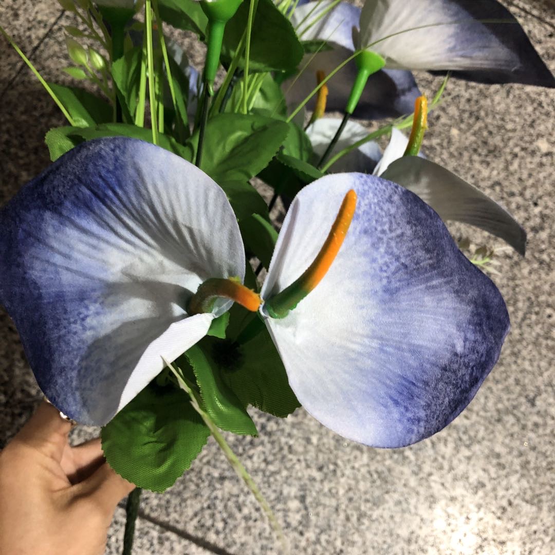 Factory direct sales of artificial flowers, 10-head calla lilies, wedding bouquets, engineering decorative flower arrangements details Picture