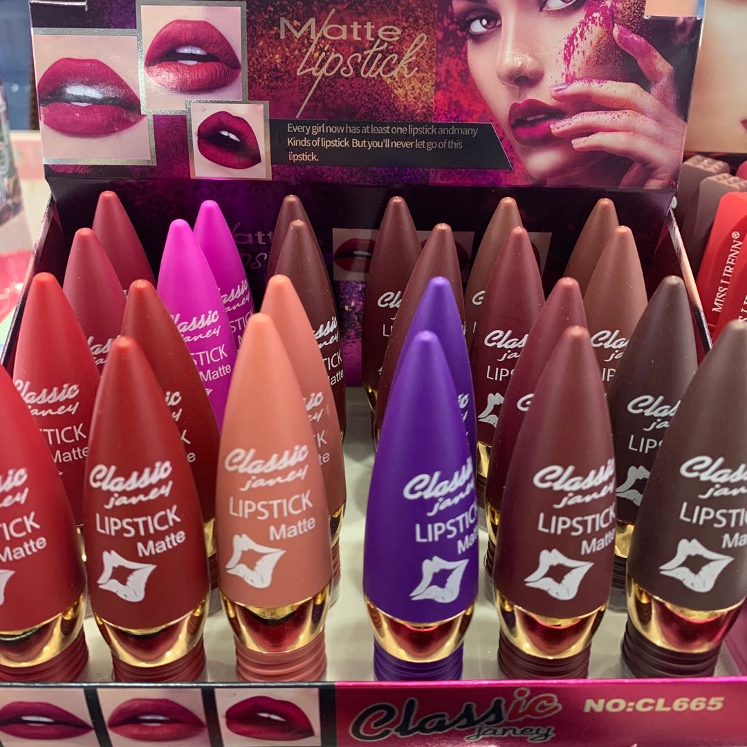 水滴24支装口红唇膏唇彩哑光雾面易上色红豆沙12色