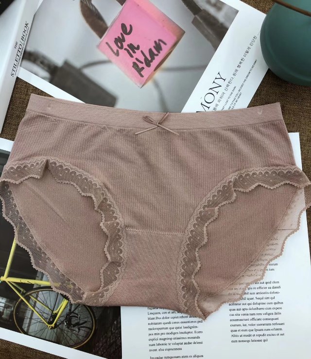 New Girly Sexy Fashion Lace Lace Breathable Briefs details Picture