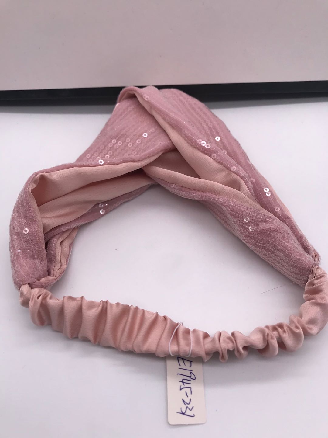 新款欧美发带潮流时尚亮片宽边发饰布艺时尚气质网红化妆洗脸头带产品图