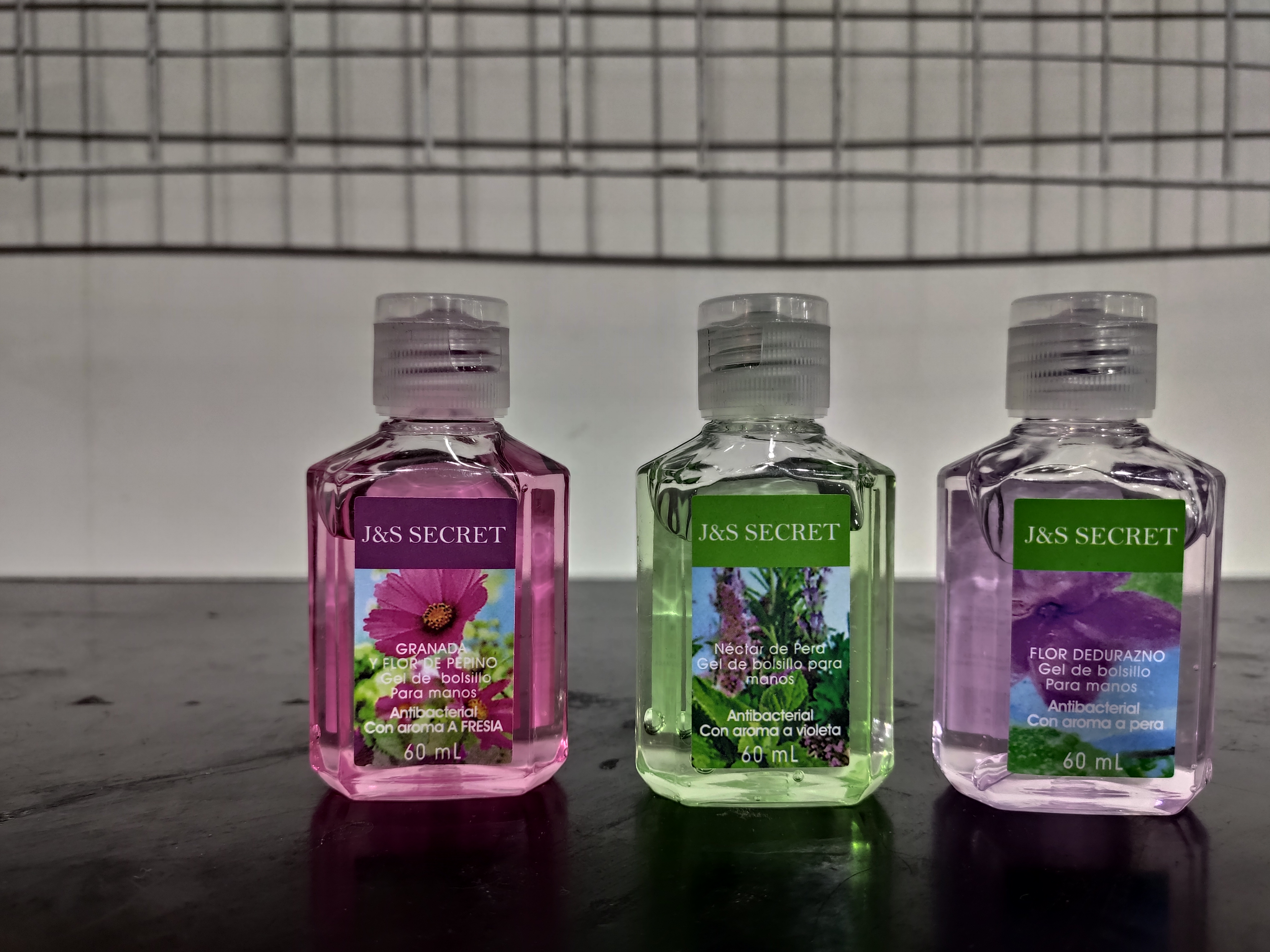 Disinfectant, Hand sanitizer, gel, quick-drying, floral fragrance, antibacterial, 60ml, portable for home use, 2 pic 1