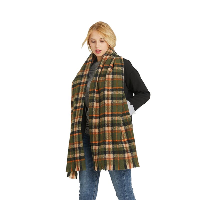 厂家直销大方格披肩两用长款厚款韩版秋冬季女士新款围巾