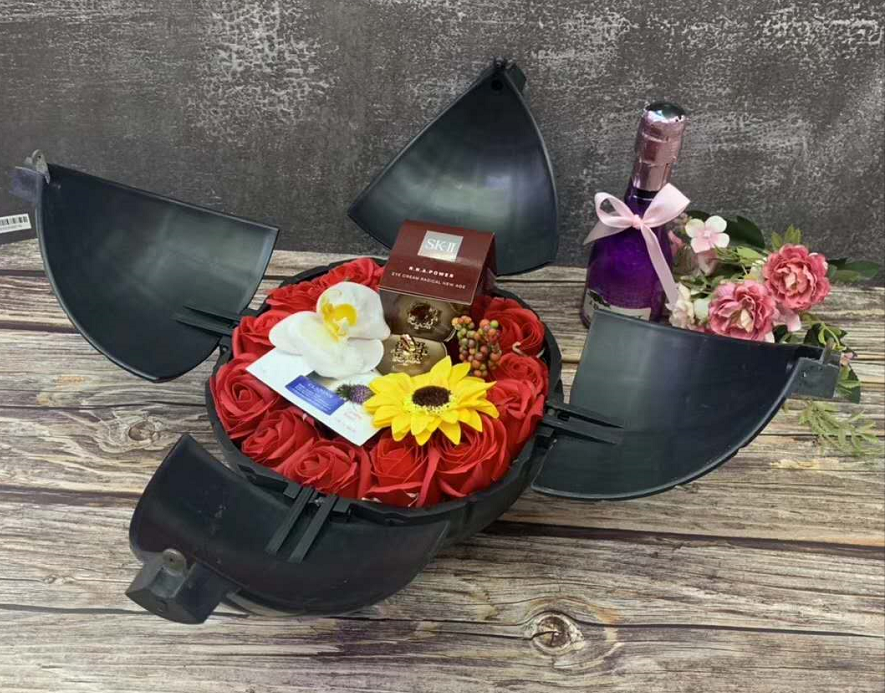 Tianxiang Craft Gift Box 8-inch Surprise spherical explosive cake box Packaging new style details Picture