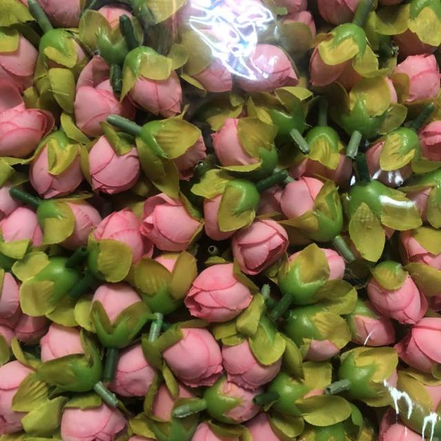 European-style simulated camellia buds, simulated flower bouquets, small camellias with multiple heads and small flowers, QQ Mei home decoration, dining room entrance decoration Specification image