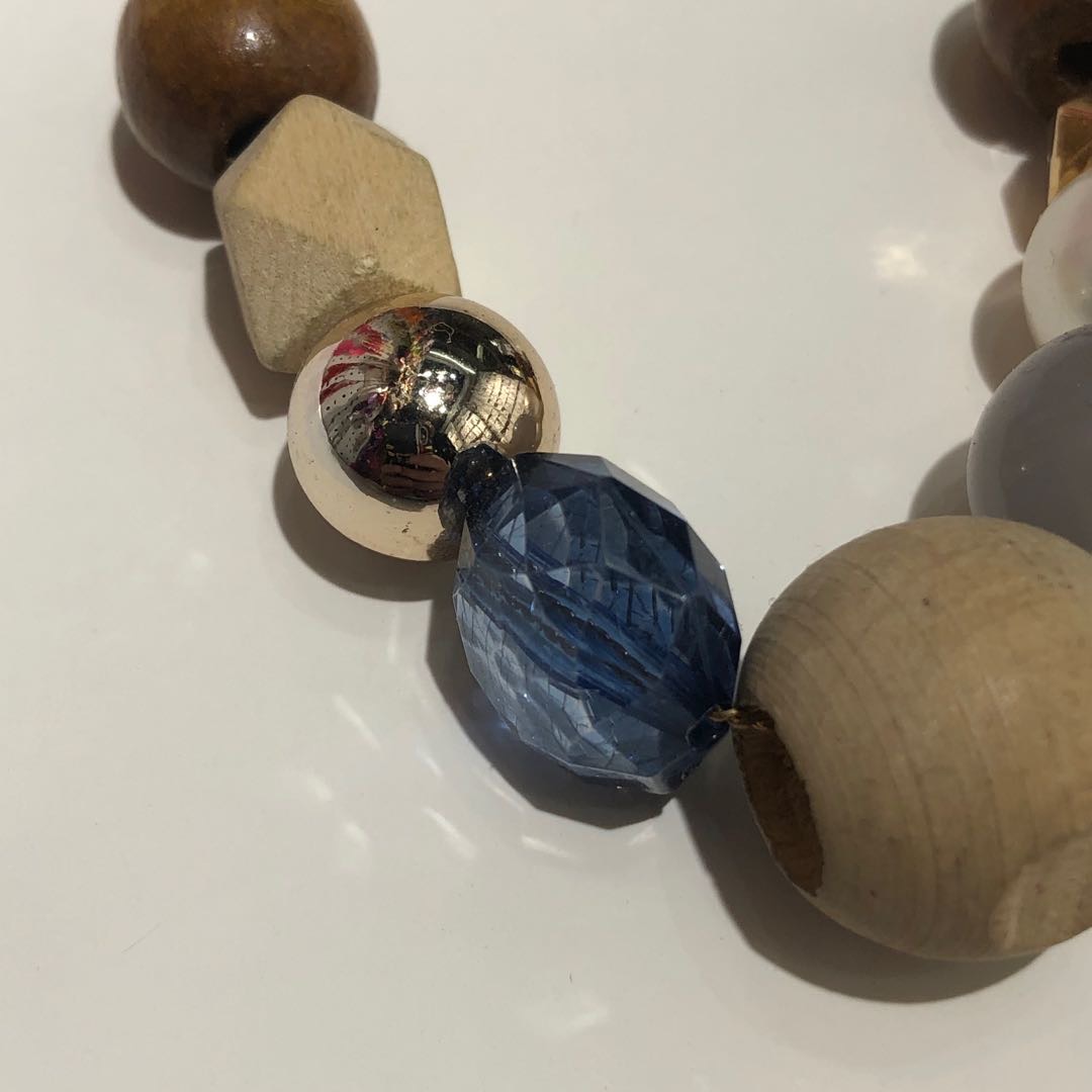 Factory direct sales of wooden bead necklaces and acrylic necklaces details Picture