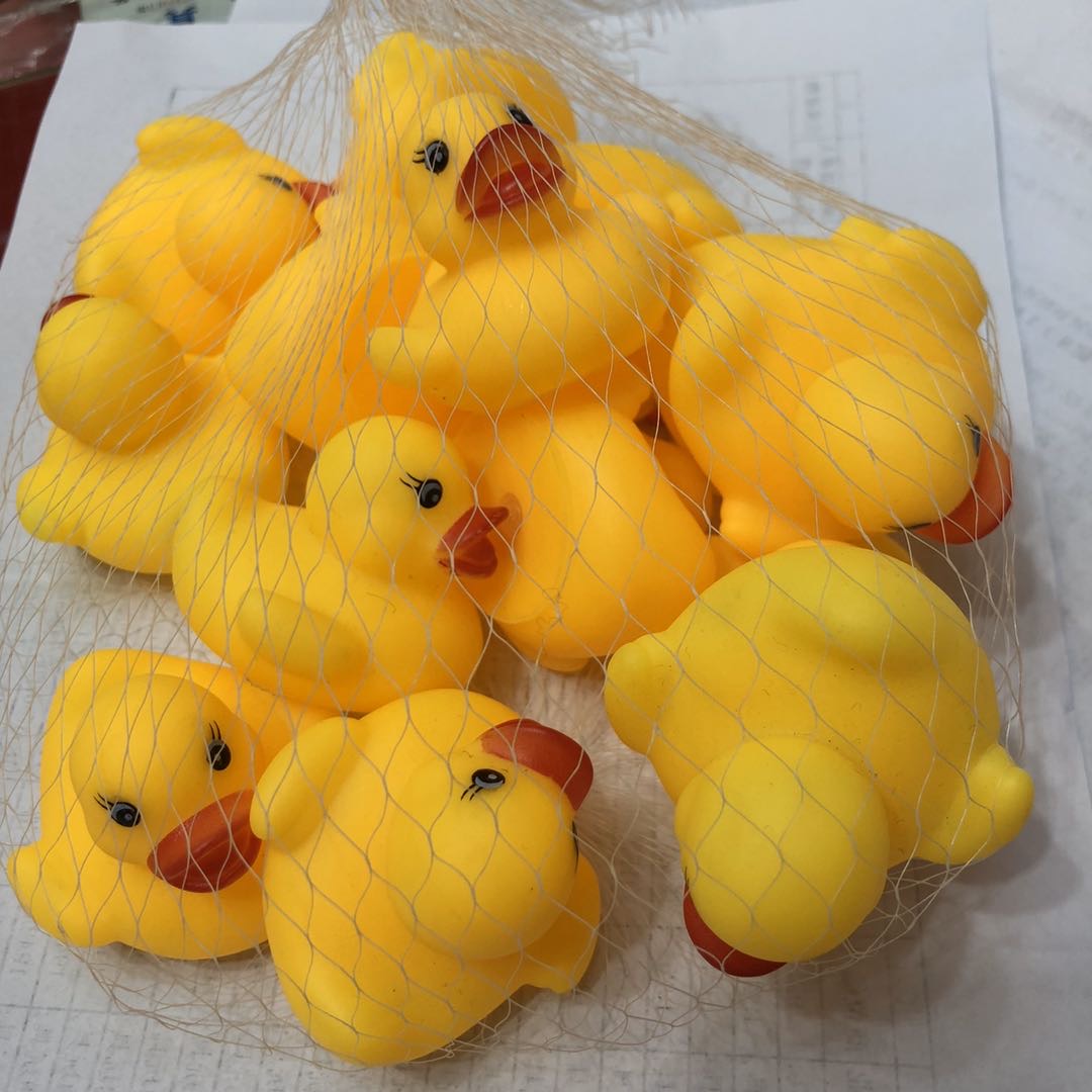 厂家直销pvc黄色尖叫小黄鸭