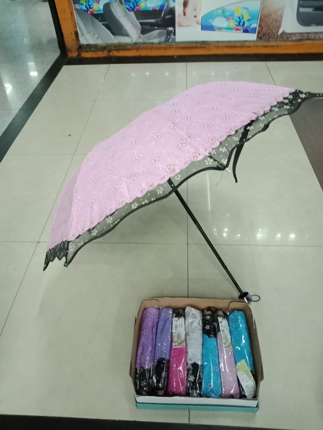 雨伞批发8k珠光伞折叠晴雨伞三折倒杆伞旅游伞产品图