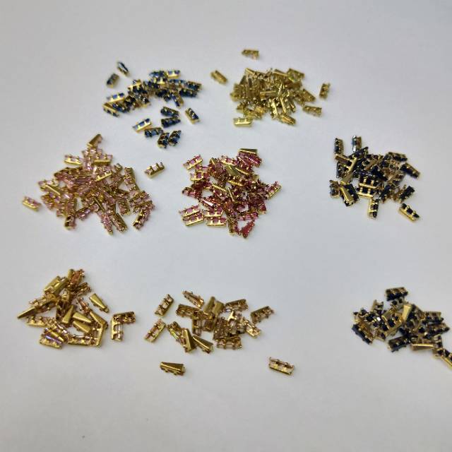 Single trapezoidal colored zircon jewelry accessory from Xinyao, a popular DIY item, is cute and charming Specification image