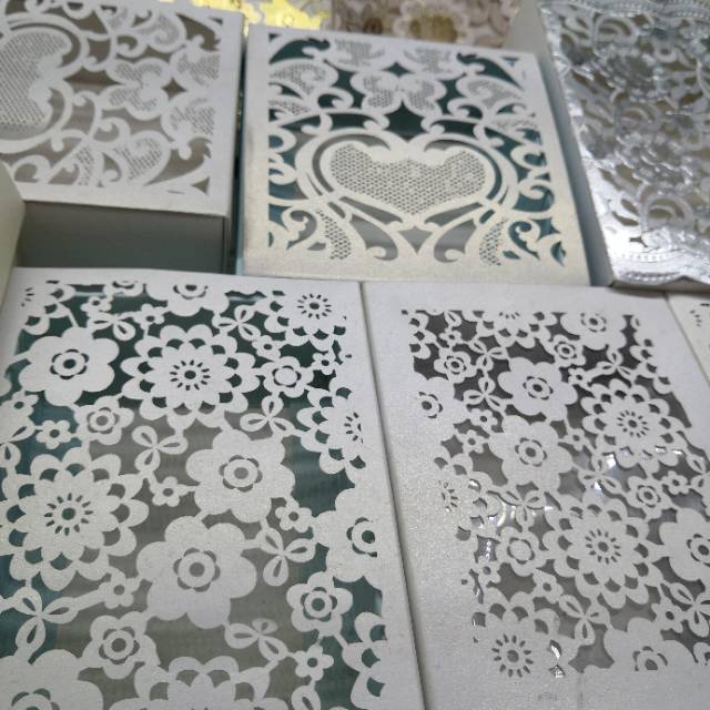 外贸镂空雕花礼盒包装盒现货批发来样订做蛋糕盒礼品盒