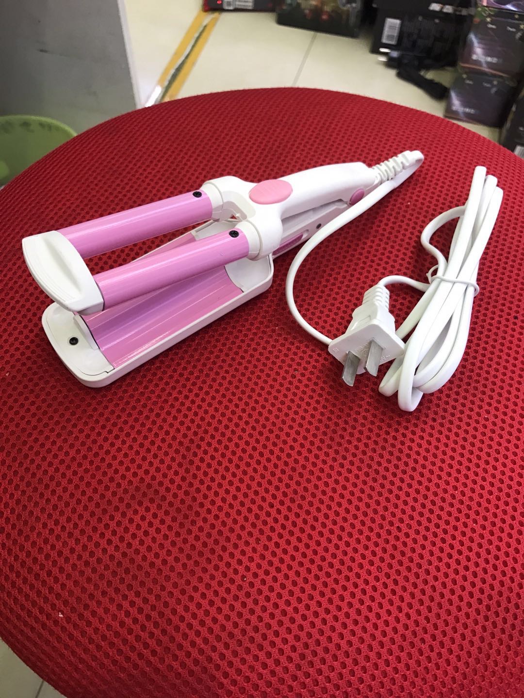 卡通兔直发器细节图