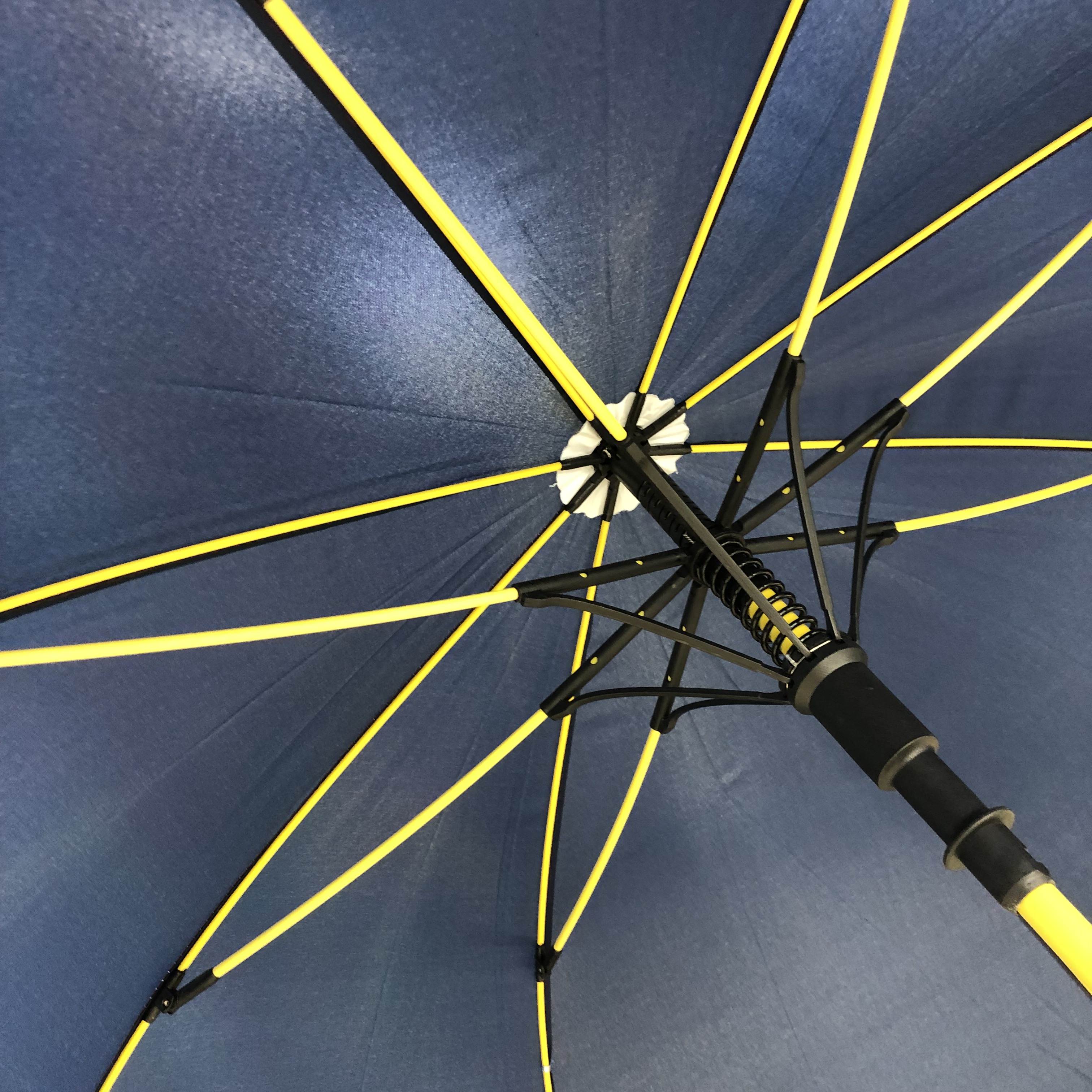 Solid-color long-handled straight-bar manual golf umbrella, golden-edge straight-bar umbrella, custom-made business umbrella, enlarged wind-resistant umbrella details Picture