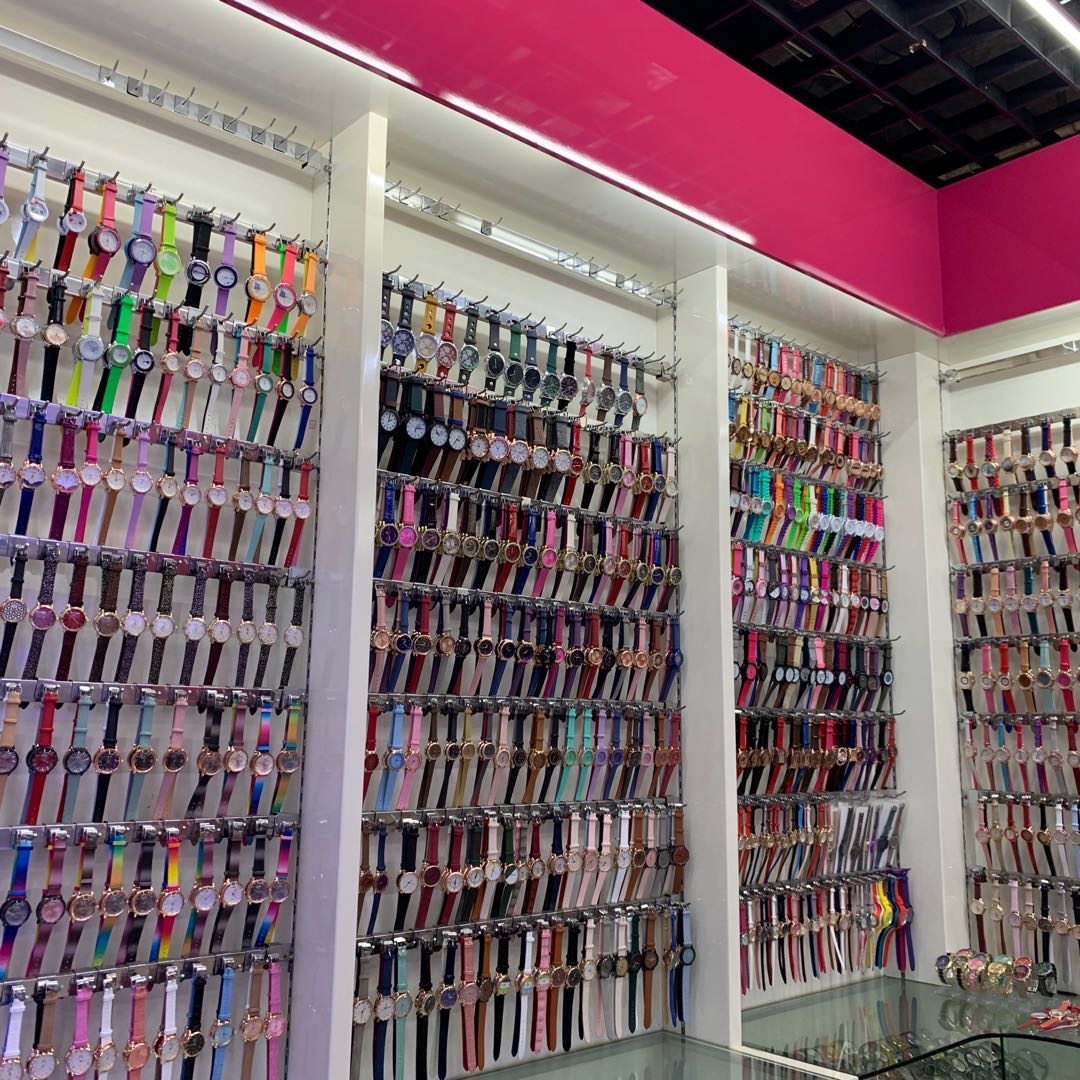 Li Dehong Watch Shop describe pic - 1