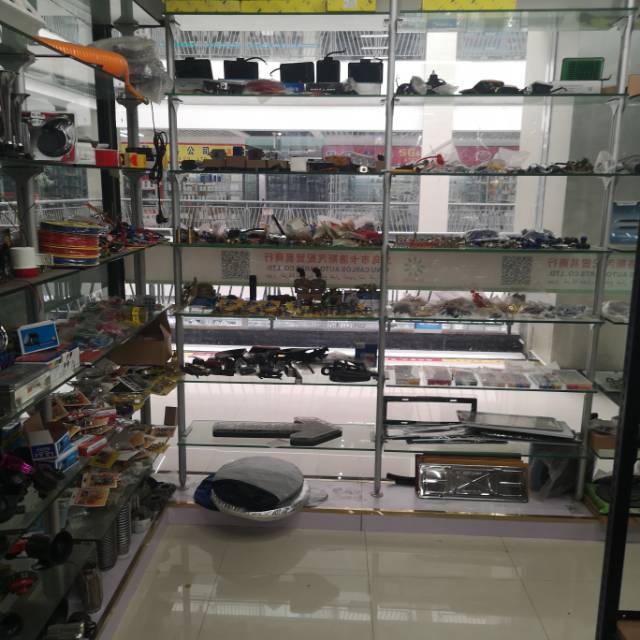 Yiwu Carlos Auto Parts Trading Firm describe pic - 2