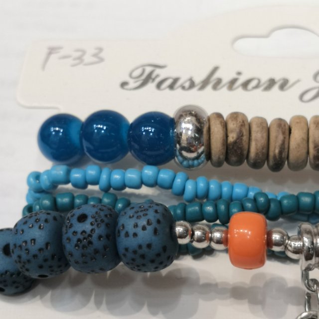 叶子挂坠手环手饰手链外贸出口细节图