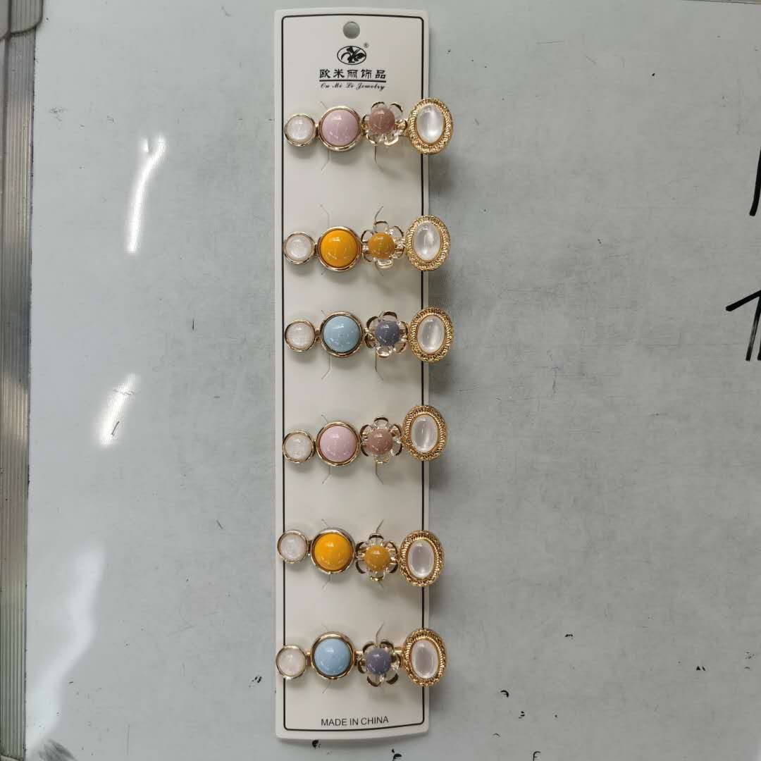 A new Korean-style fashionable and versatile women's hairpin with acrylic bead headband details Picture