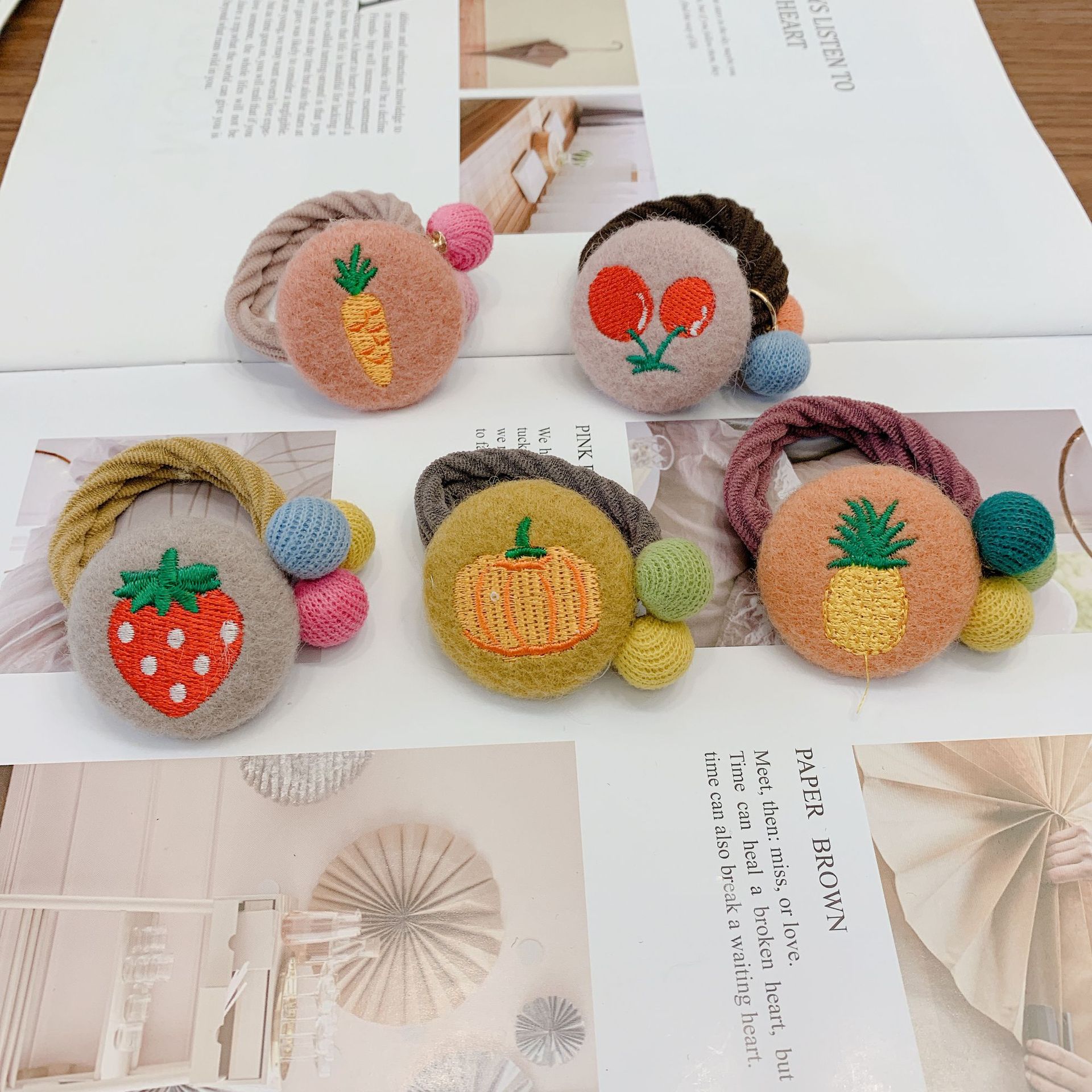 Soft younger sister hair downy ball hair cord temperament lovely contrast color stuffed carrot hair ring versatile hair wool thumbnail