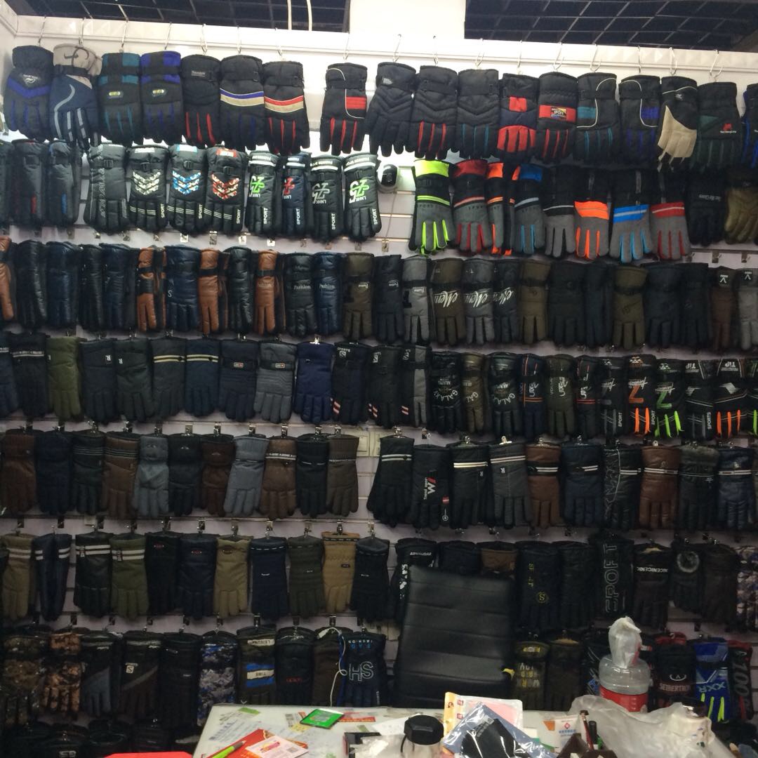 Yurong Leather Goods Factory describe pic - 1