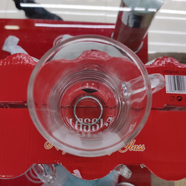 There are various styles of water cups and glass cups to choose from Specification image