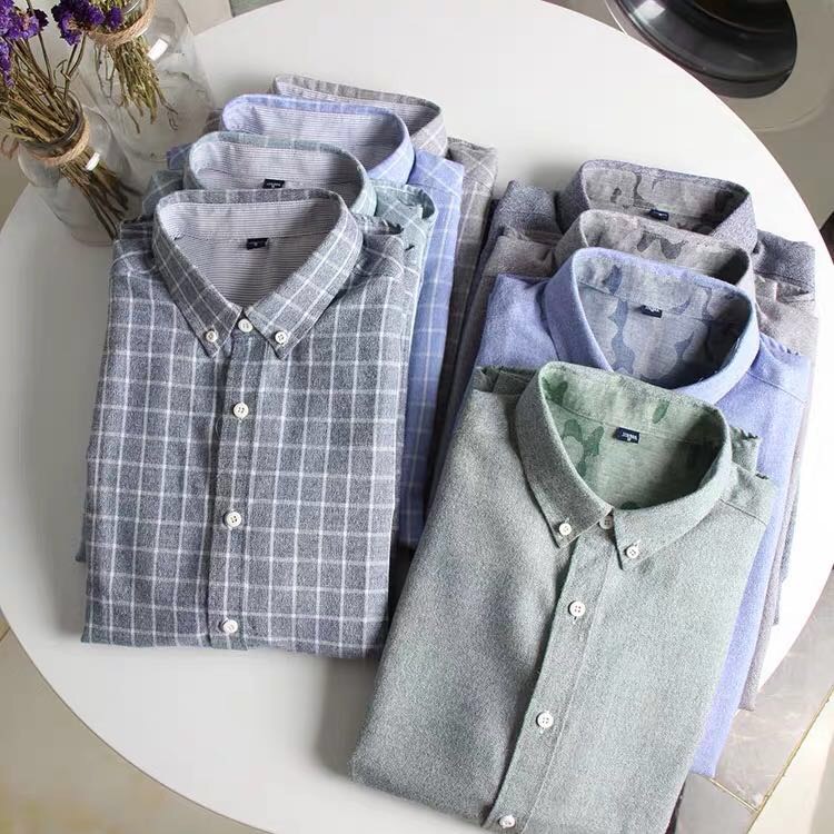 Irresistible fabric! A basic, versatile and casual long-sleeved shirt for men's wear in autumn and winter with a brushed finish