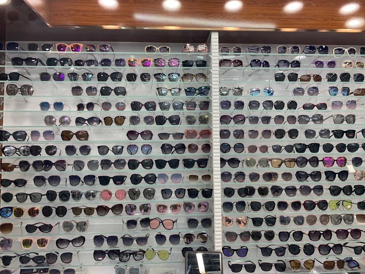 Kangmeida Optical Store describe pic - 3