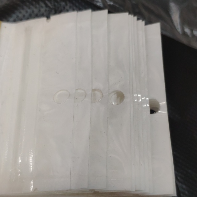 Custom-made milky white self-adhesive bags and white plastic bags in various sizes Specification image