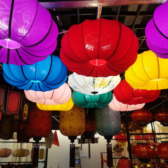 Allusion: Lantern describe pic - 2