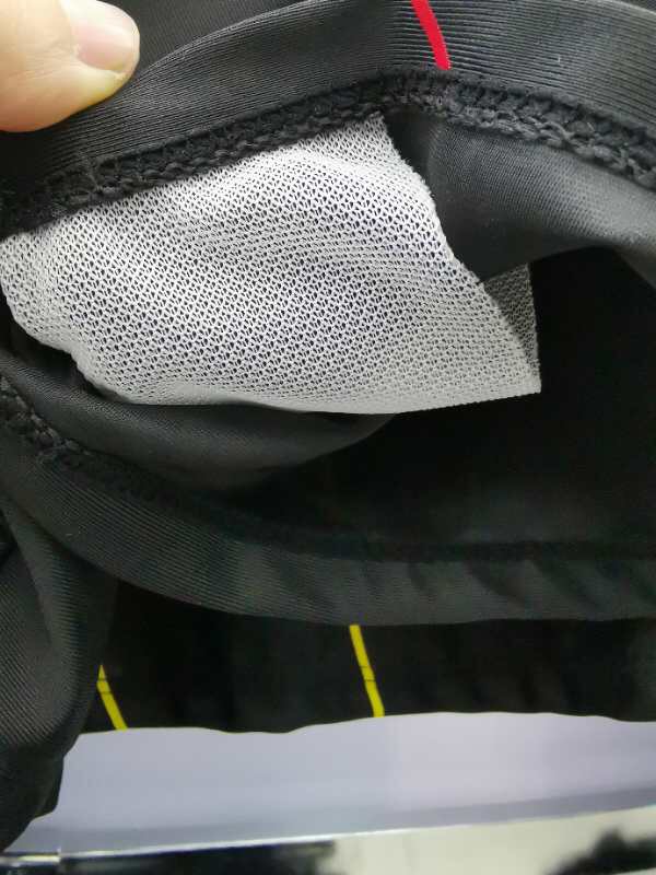 泳裤男防尴尬平角速干泳衣男款宽松游泳裤男士时尚泳装备产品图