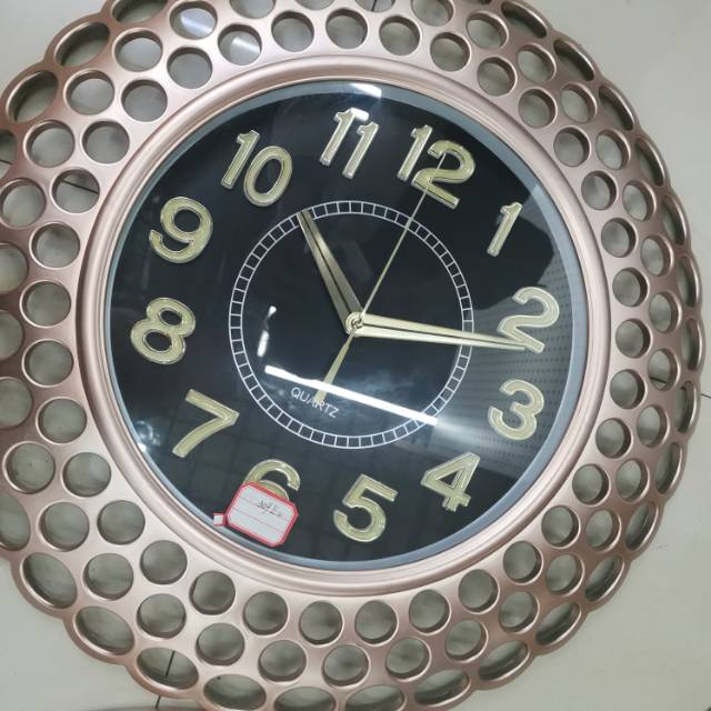 Clock, living room, wall clock, creative bedroom, Nordic and American style clock, wall watch, silent, personalized decoration, Internet celebrity bestseller