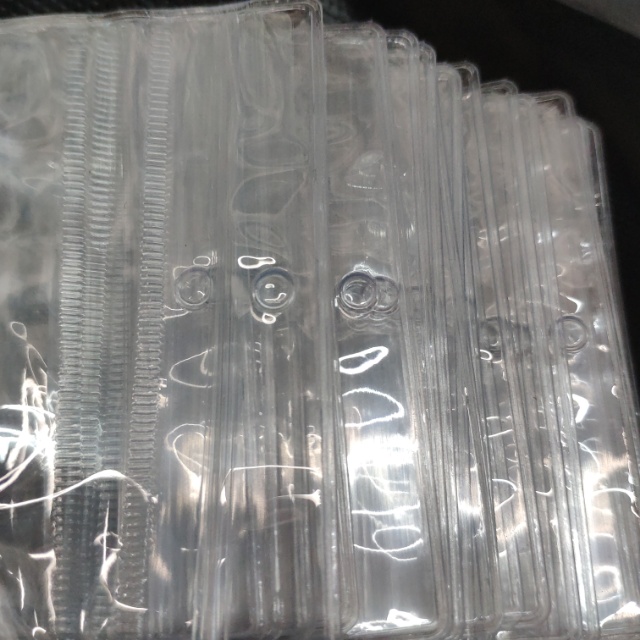 Customized self-adhesive bags and eco-friendly plastic packaging bags details Picture
