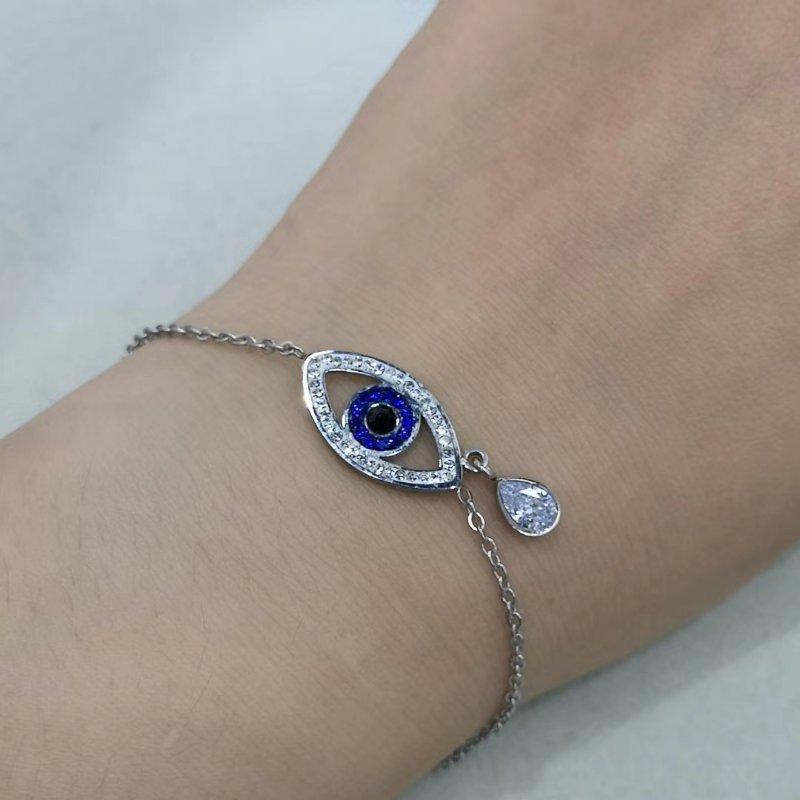 Fashion Little Fresh Angel Tears Bracelet High-End Environmental Micro Inset Zircon 100 Mesh Red Jewelry