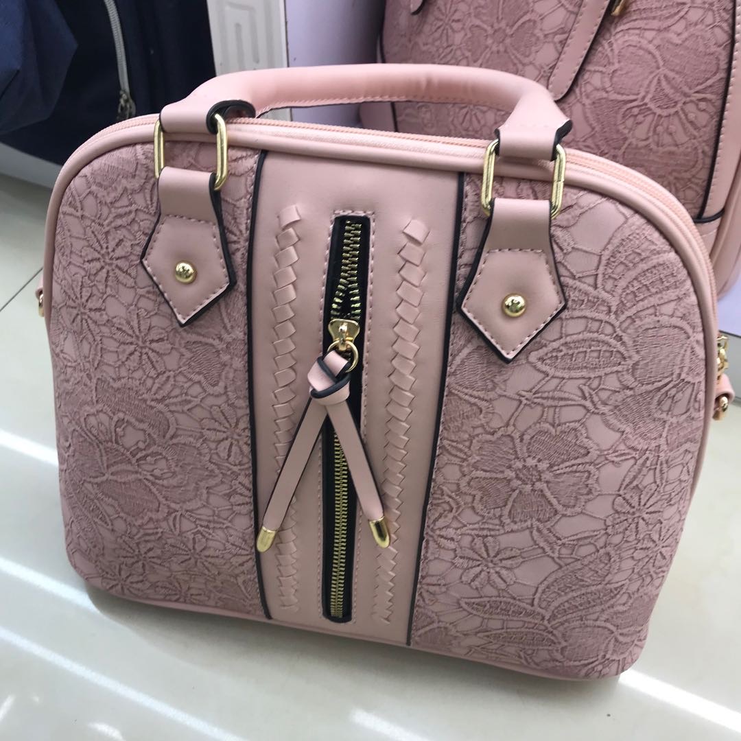 时尚女包粉色手提包时尚女包皮包斜挎单肩包细节图