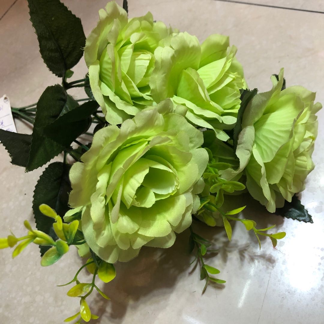 Hot-selling green artificial rose living room decoration shooting props Specification image
