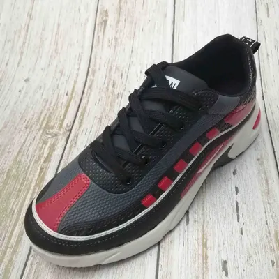 Lace-Up Board Shoes Men Spring And Autumn New Running Shoes Breathable Flying Woven Casual Shoes