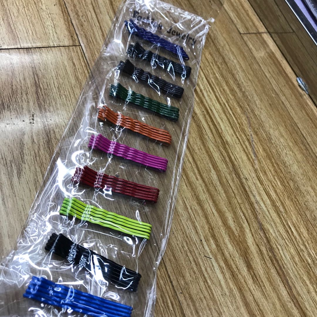 Korean girl's hair clips, candy-colored clips, bangs headwear, small hair clips, colorful straight clips, hair curls, and hair clips details Picture