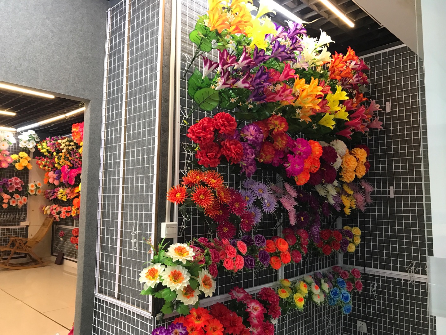 Yiwu Beichang Artificial Silk Flower Factory describe pic - 3