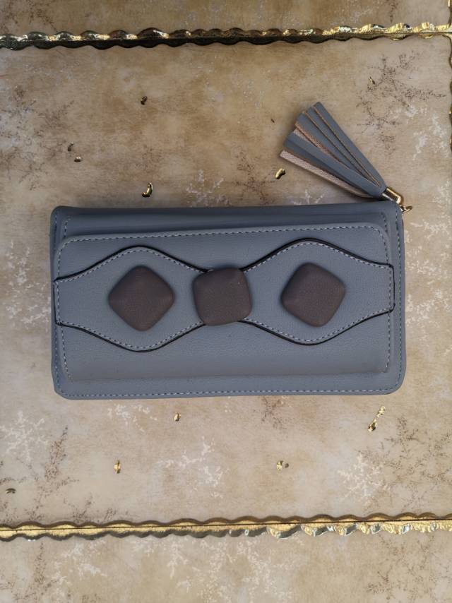 时尚简约大纽扣女士长款多功能三折女式钱包皮夹手拿包