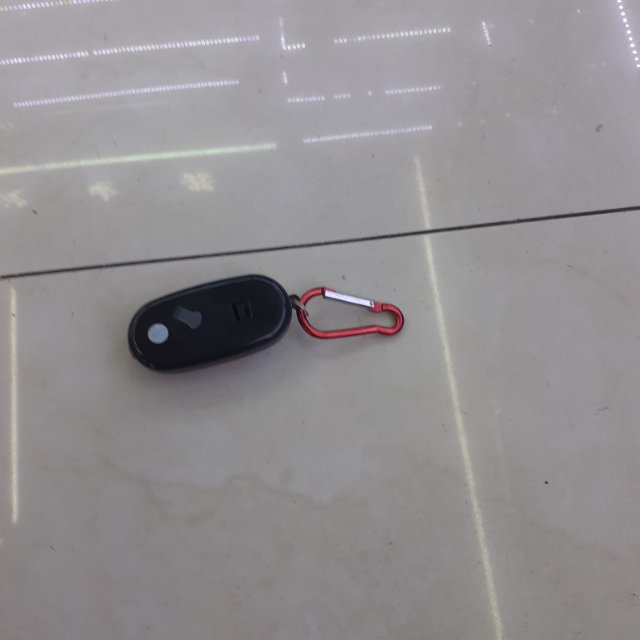 便携式迷你纽扣电子灯产品图