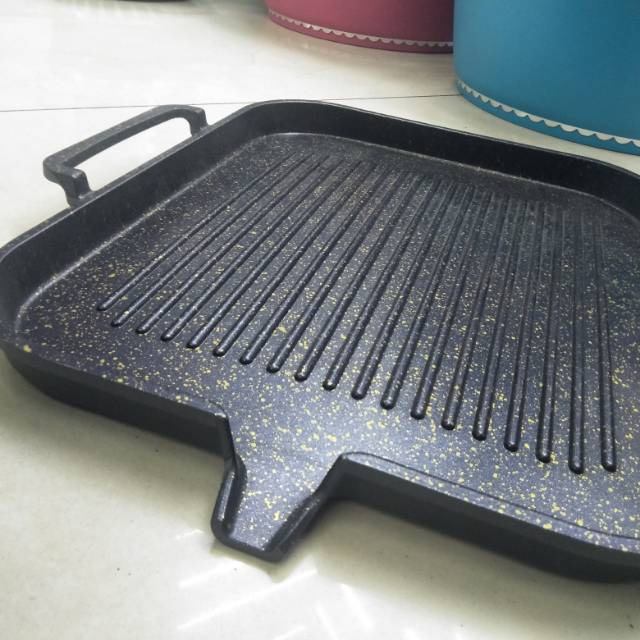 Induction cooker baking tray, Korean-style tourmaline baking tray, household non-stick smokeless barbecue pot, commercial teppanyaki barbecue plate Specification image
