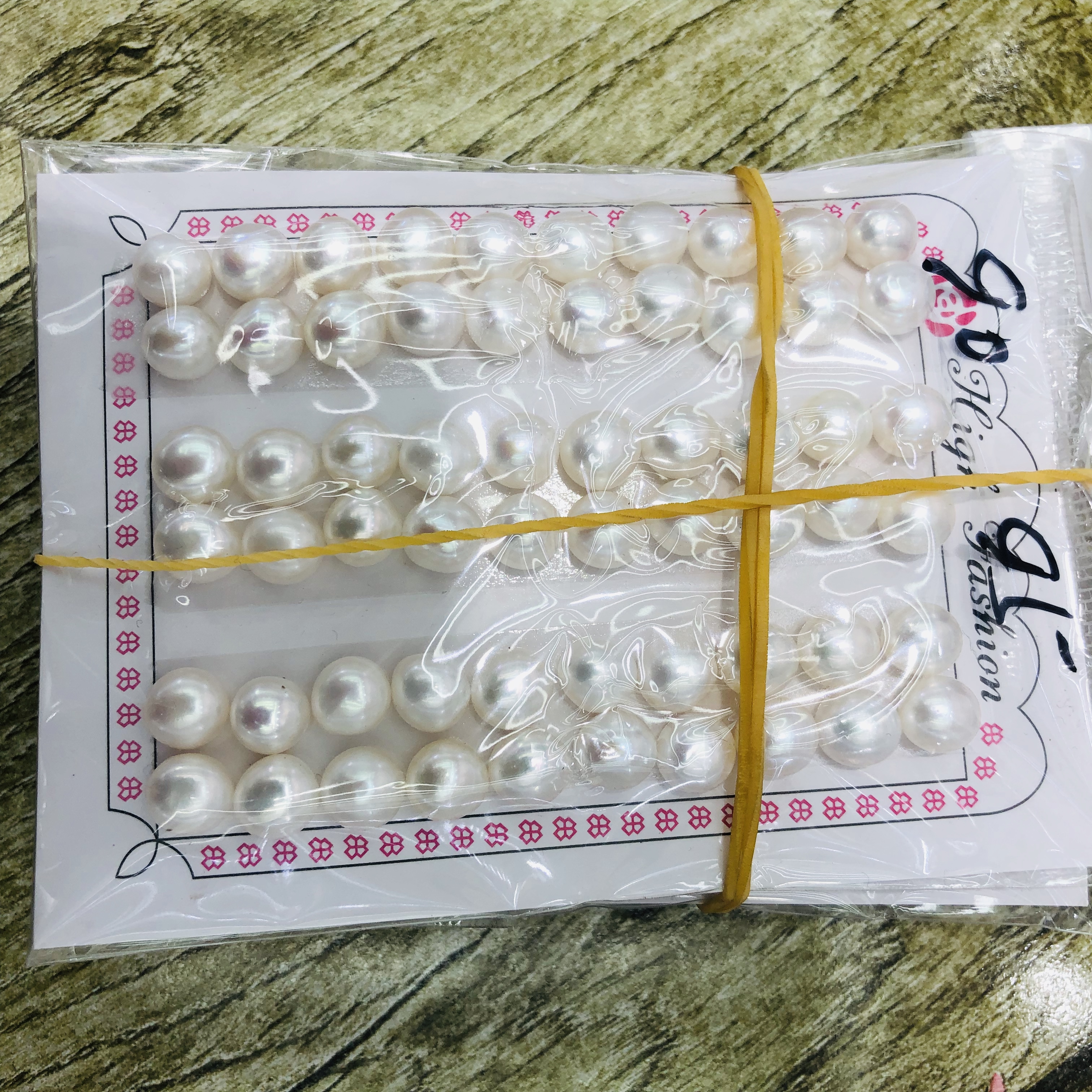 珍珠批发自产自销天然淡水珍珠面包珠裸珠馒头珠散珠