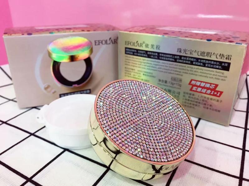 EFOLAR Sparkling and Luxurious Cushion Cream comes with a cost-effective set of replacement cores details Picture