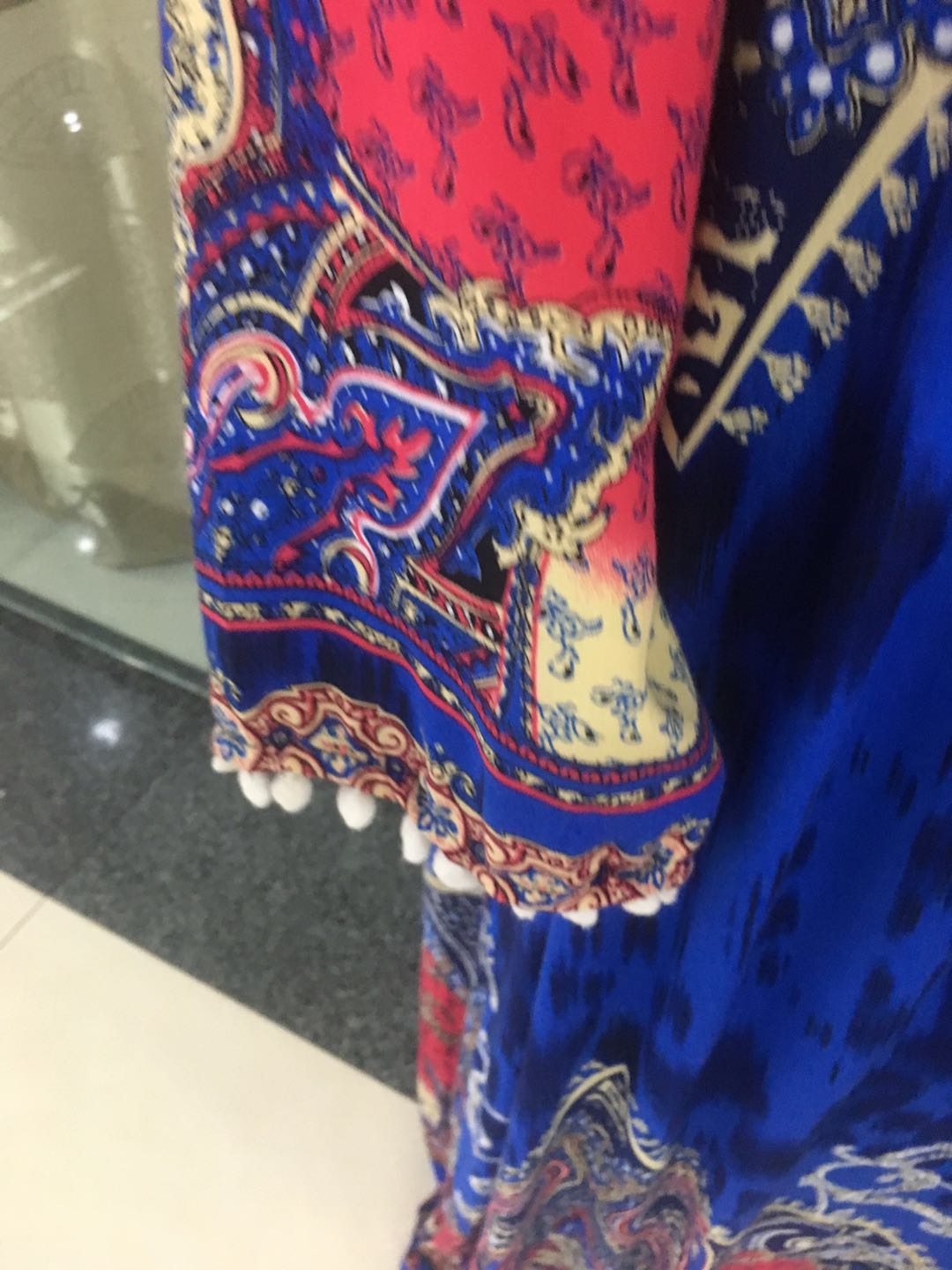 A new fashionable and trendy round-neck long-sleeved retro ethnic style dress for foreign trade Specification image