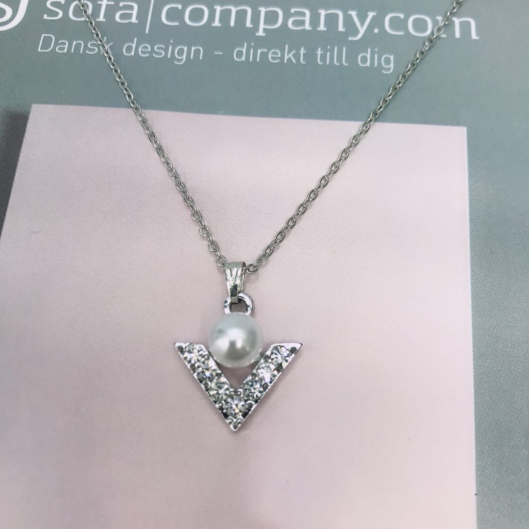 气质百搭珍珠微镶ins项链女韩版简约短款锁骨链细节图