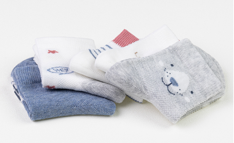 Children's socks, cute cartoon smiling faces, spring and summer boys' and girls' mesh socks, boat socks for babies aged 3 to 12