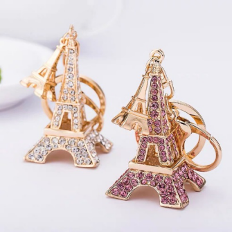 Hot-selling Korean version creative and cute Eiffel Tower keychain for your girlfriend to give birth to a car keychain ring
