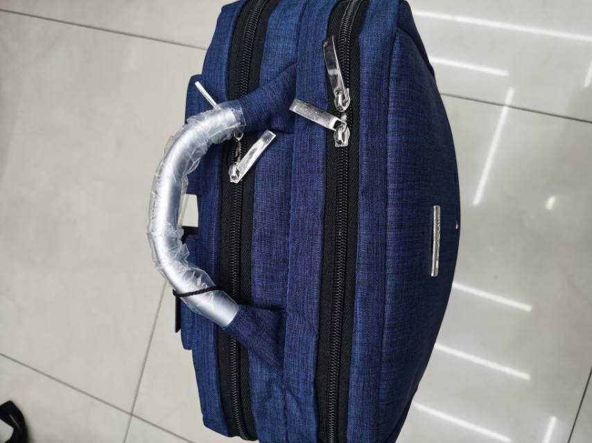蓝色高端韩式多功能大容量帆布双肩电脑包产品图