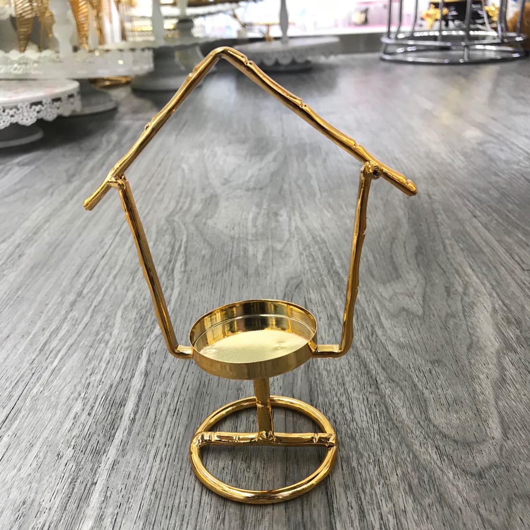 北欧风格铁艺烛台金色蜡烛架欧式蜡烛台浪漫摆件烛光晚餐红酒图