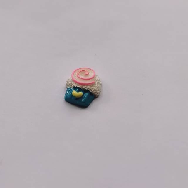 专业生产树脂配件冰淇淋图案可用手机壳包包饰品耳环耳钉配件产品图