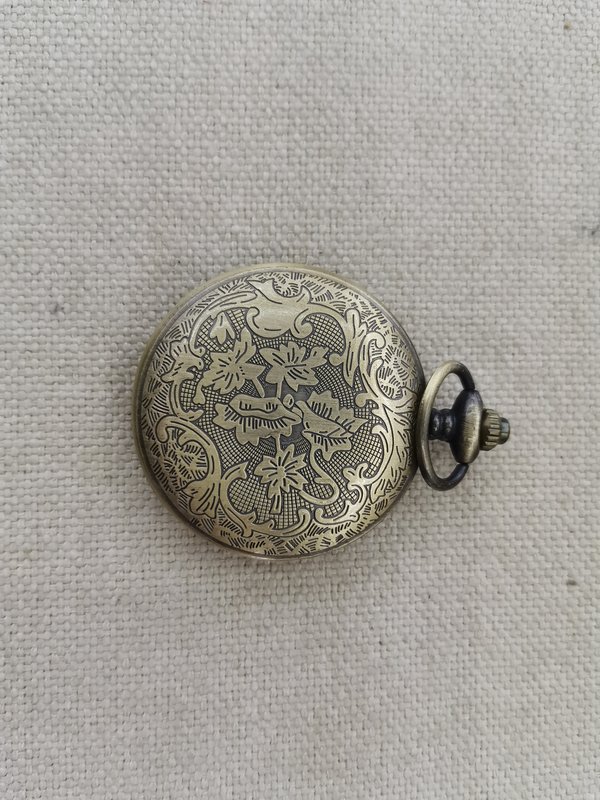 Classic retro clear large digital pocket watch, five-star hanging watch, flip cover large dial, middle-aged pocket watch for male students details Picture