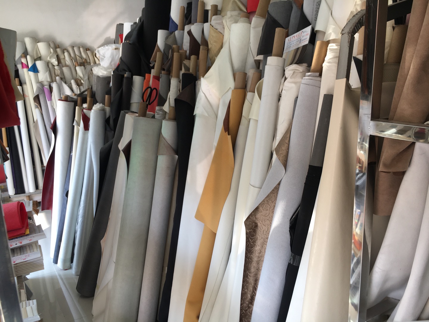 Yiwu Liancheng Leather and Plastic describe pic - 2