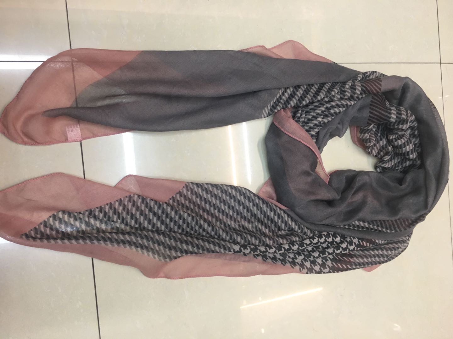 A trendy and popular women's scarf, a thin and colorful striped checkered long scarf details Picture